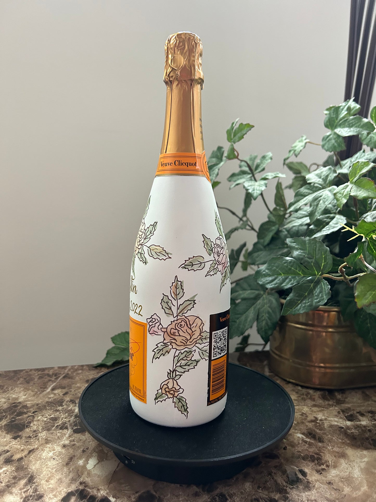 Custom Florals Bottle