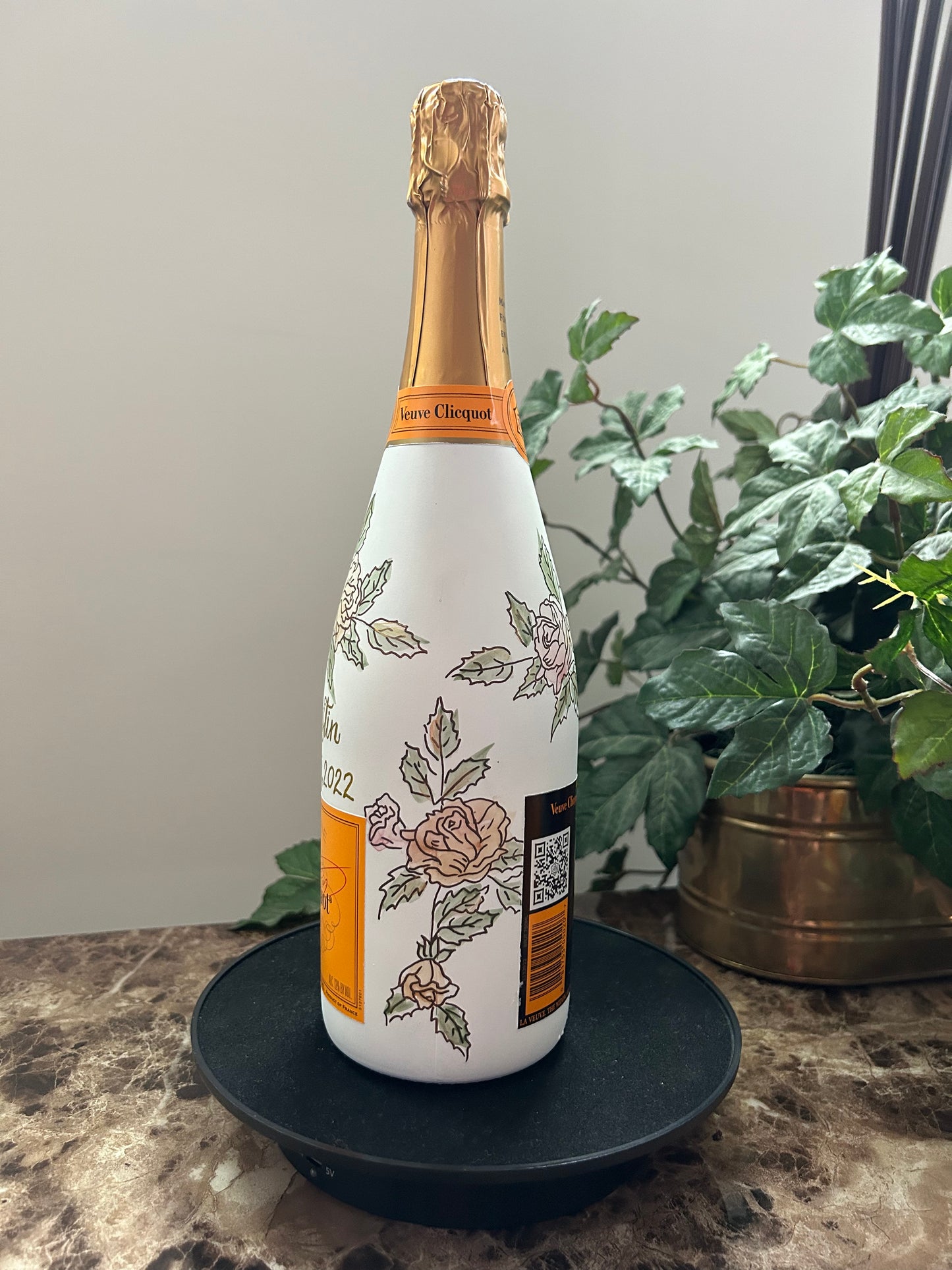 Custom Florals Bottle